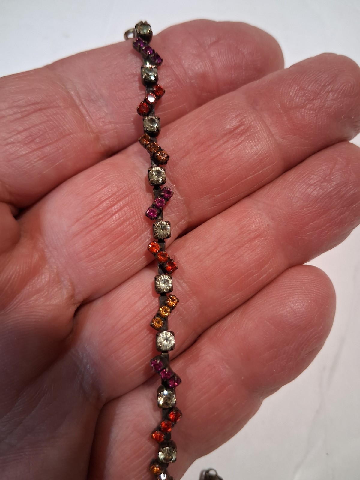 Sorrelli Rose Multi Color Tennis Bracelet Crystal 6.5 Inch Antique Gold Tone