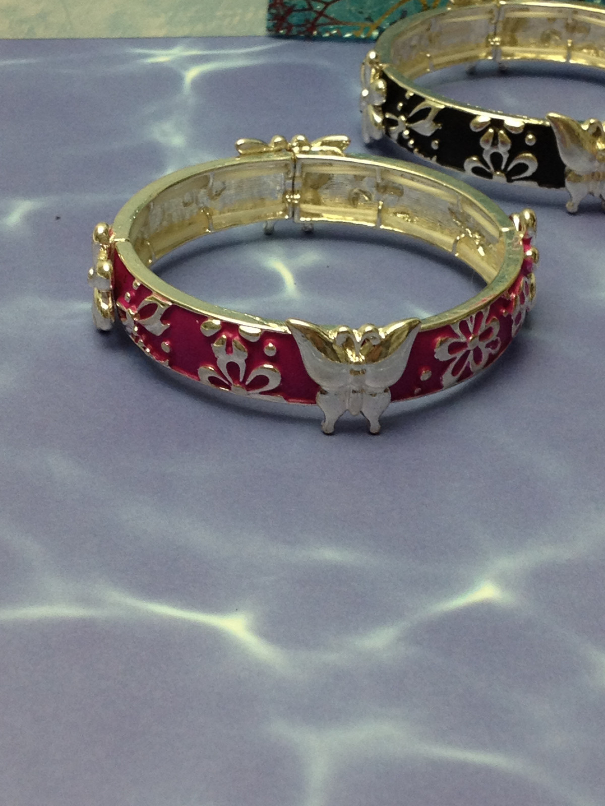 FLOWER LADYBUG BUTTERFLY ENAMEL SILVER METAL WOMEN’S BANGLE STRETCH BRACELET NEW