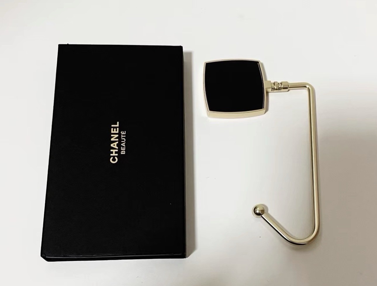 Chanel Handbag Bag Purse Hanger Hook Accessory Brand New Boxed Rare BNIB