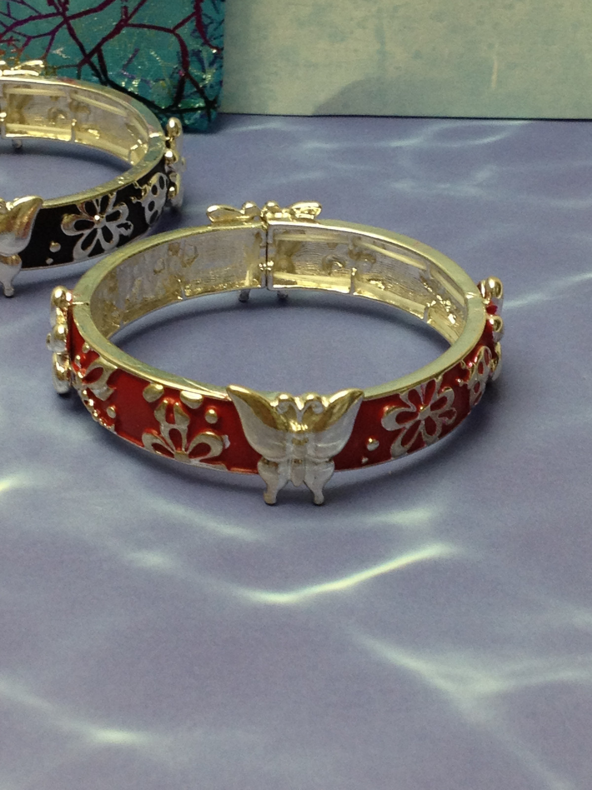 FLOWER LADYBUG BUTTERFLY ENAMEL SILVER METAL WOMEN’S BANGLE STRETCH BRACELET NEW