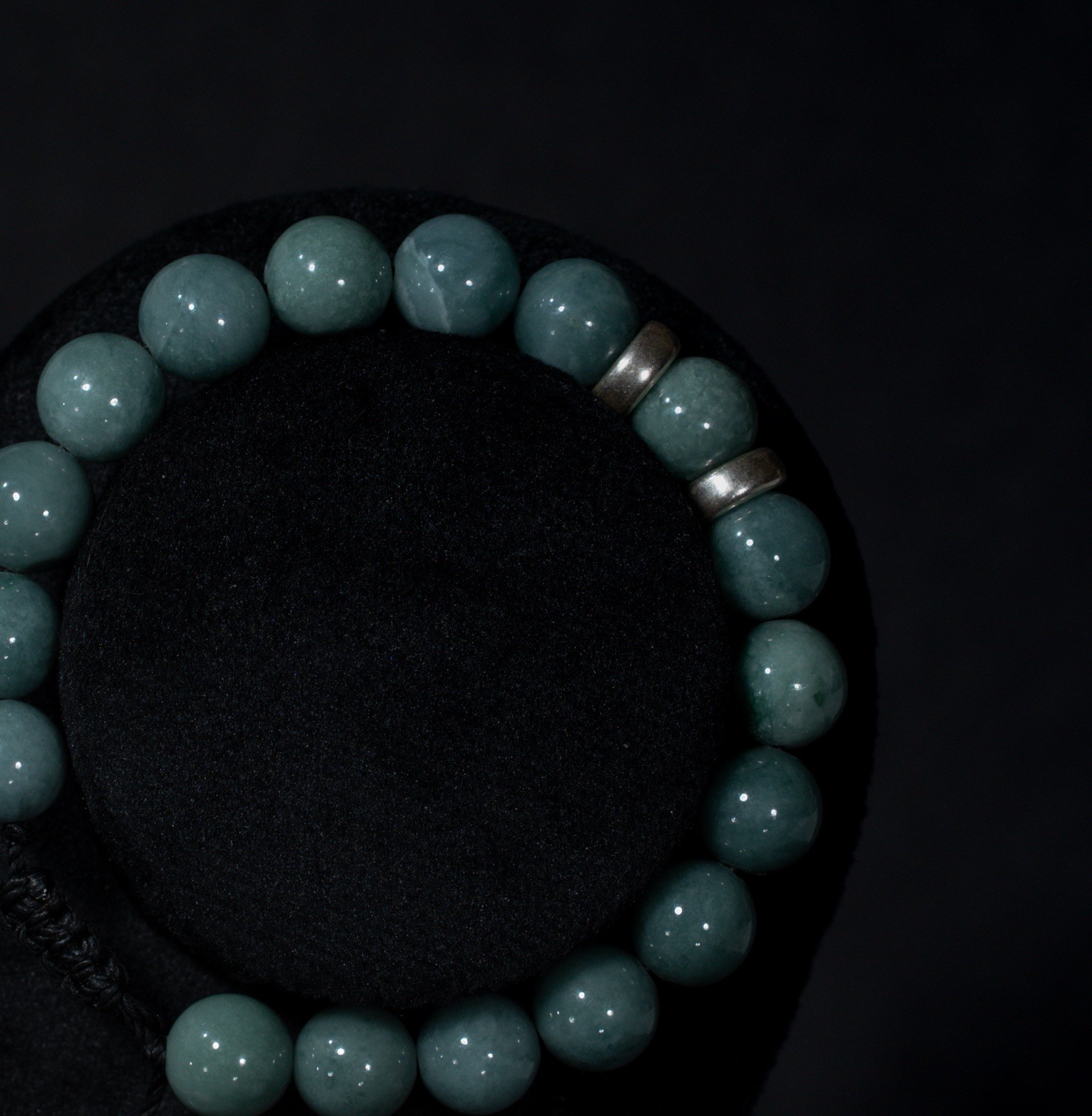 10mm Guatemalan Jade Bracelet sterling silver 925 Bolo Closure 6.5 inch wrist
