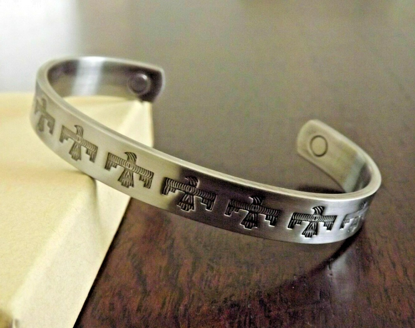 Silver Plated Copper Magnetic Bracelet Arthritis Therapy Cuff – Aztec