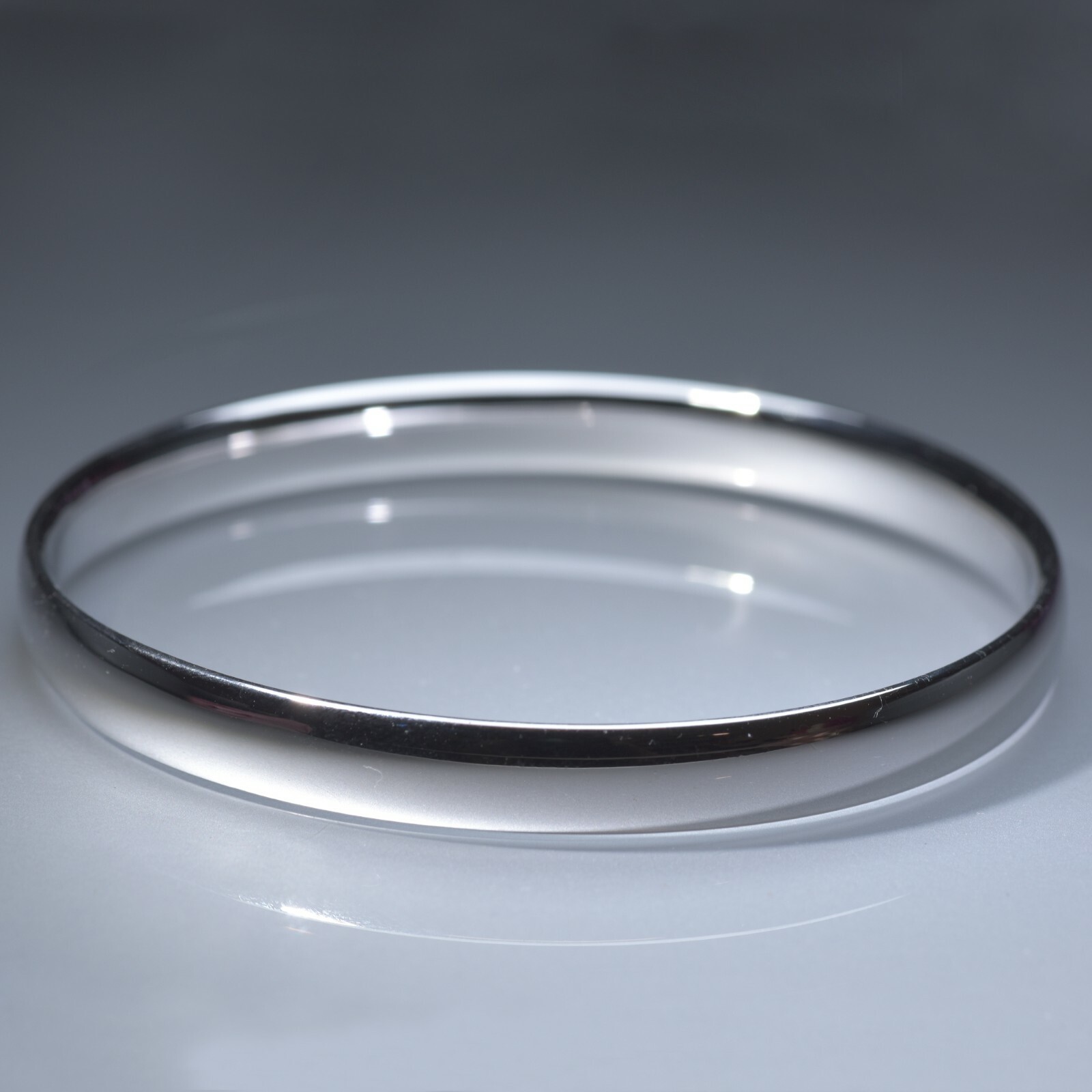 18K 18CT WHITE GOLD FILLED SLIP ON SOLID BANGLE LADY WOMENS BRACELET