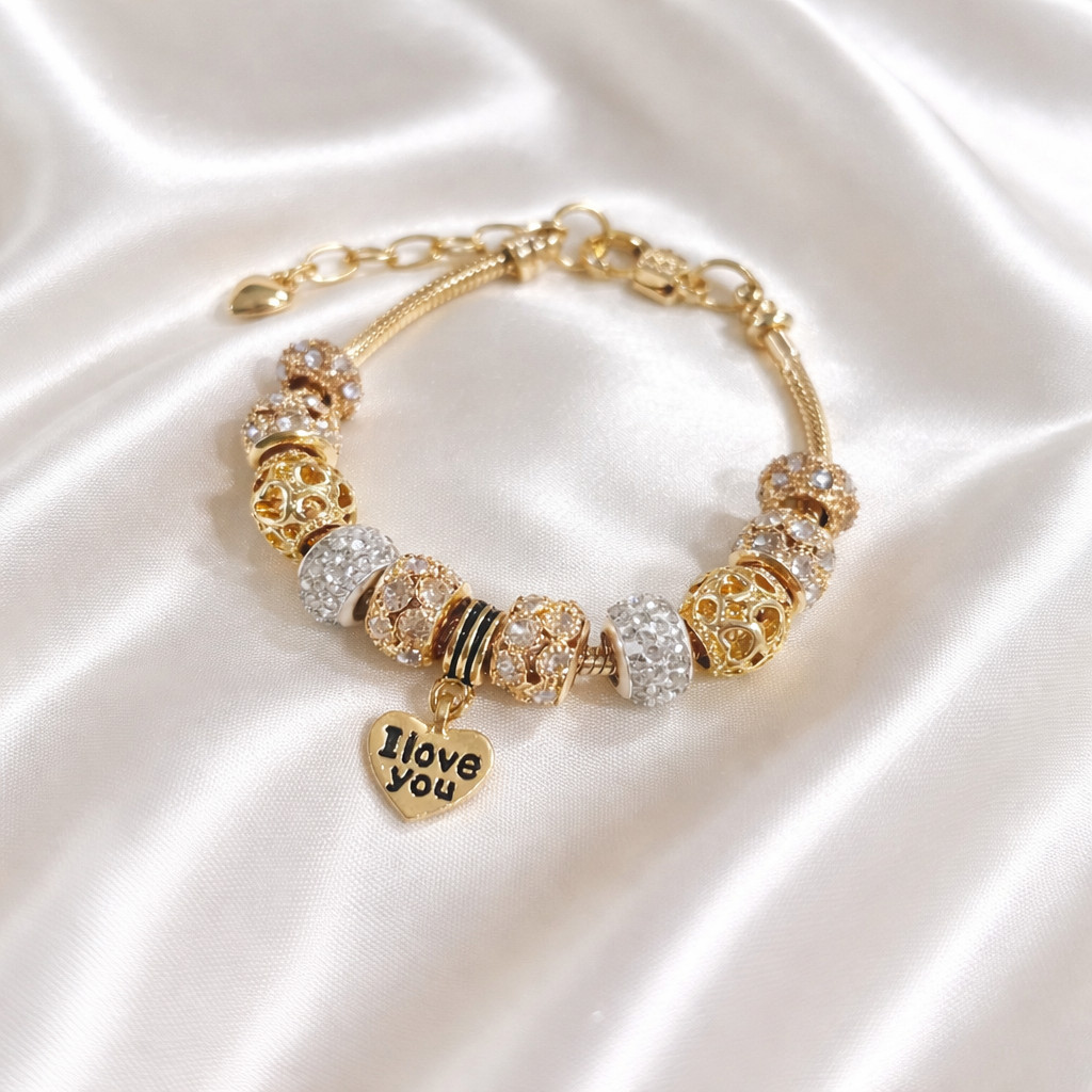 White and Gold Flower Beaded Golden Charm Bracelet