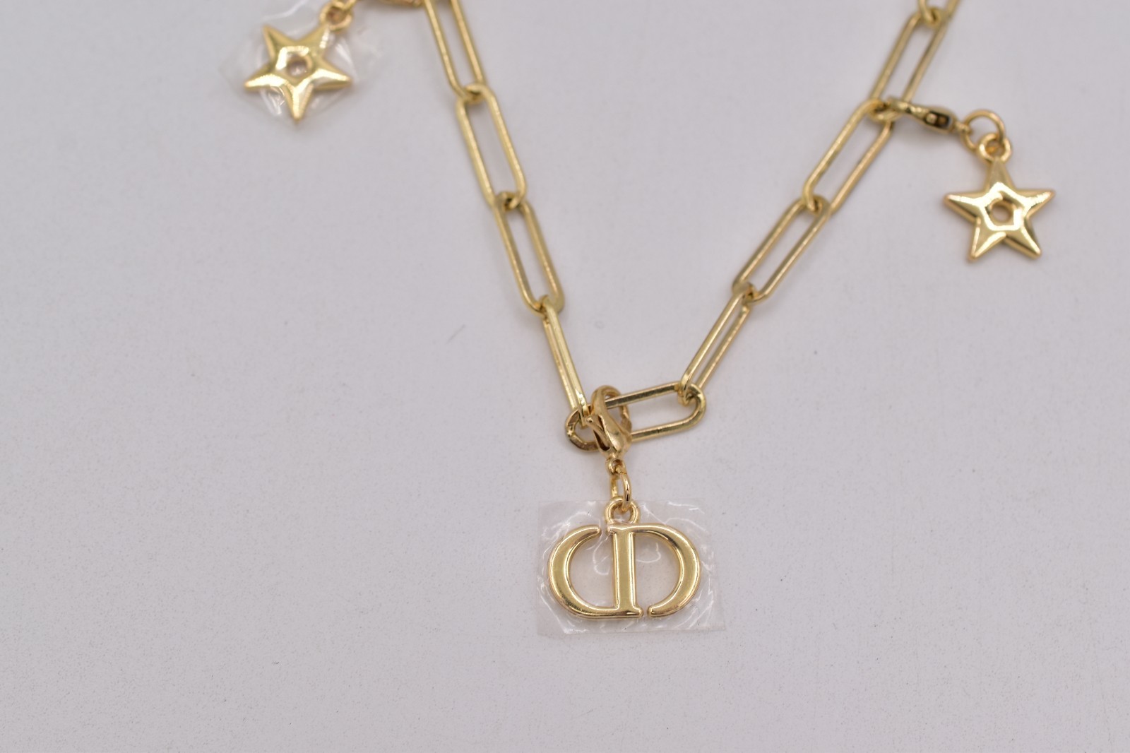 Christian Dior Beauty GWP Gold Star CD Logo Phone Charm Bracelet Limited New