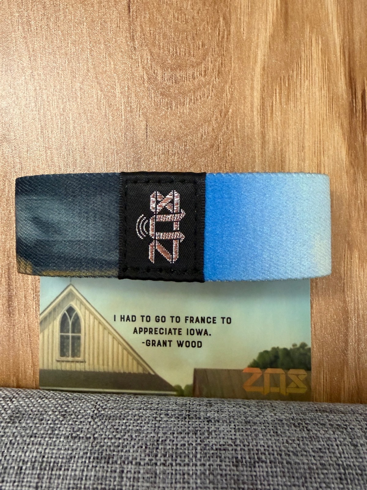 ZOX “ AMERICAN GOTHIC (MALE) 1601#” MED NIP COMBINED SHIP UP TO 8 SHIP FOR $6