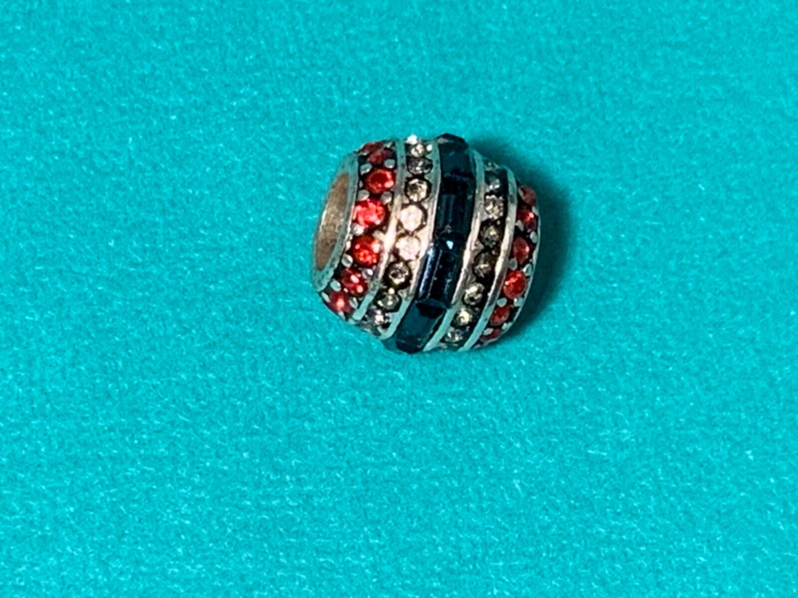 Brighton Luv USA” Blue, Red, Clear Swarovski Crystals Patriotic Bead