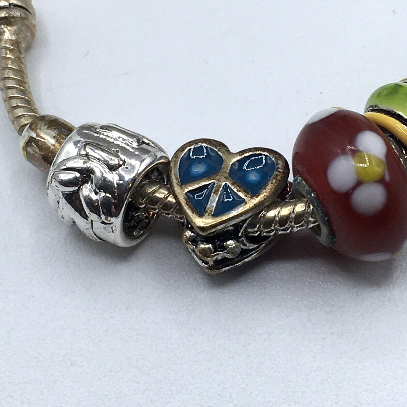Silver Tone 8″ Snake Chain Bracelet Bird Peace Sign Heart Blue Red Glass Beads