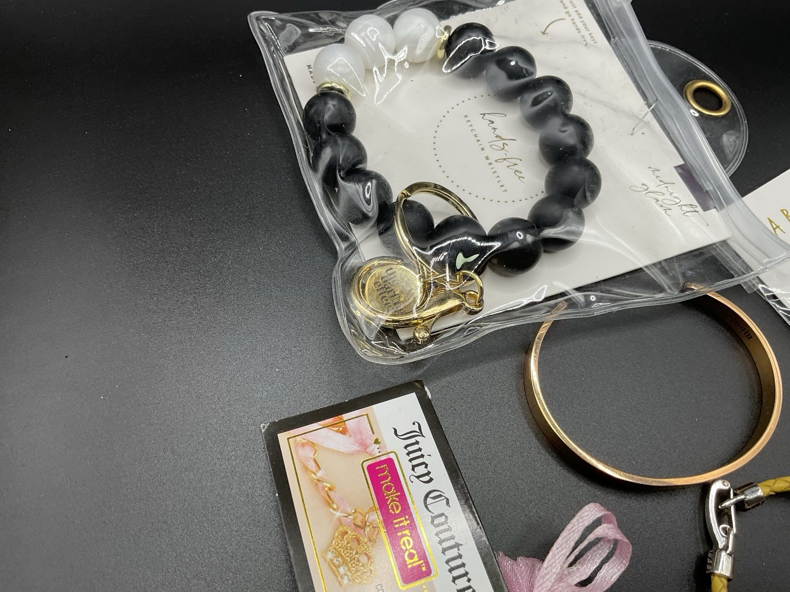 Lot of bracelets-Erimish-Brighton-Lucky Feather-the Darling Effect-Juicy Couture