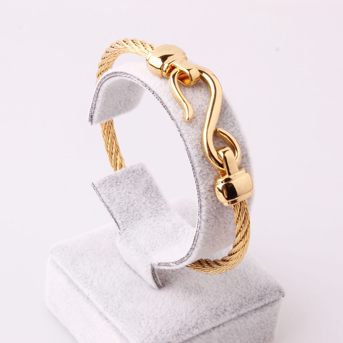 Stainless Steel Gold Tone Distorted Cable Chain Cuff Bangle Womens Mens Bracelet
