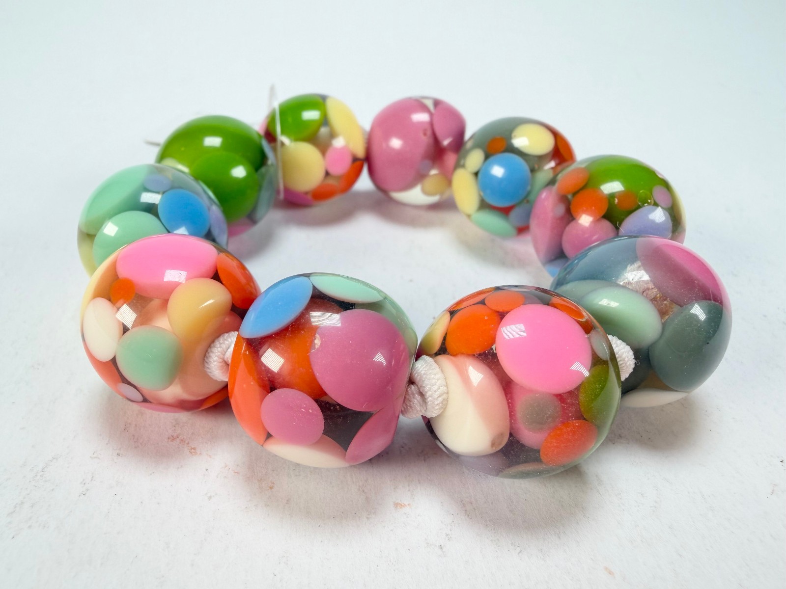 Jackie Brazil “Spots” Spotted Balls On Elastic Resin Bracelet ( B1470 )
