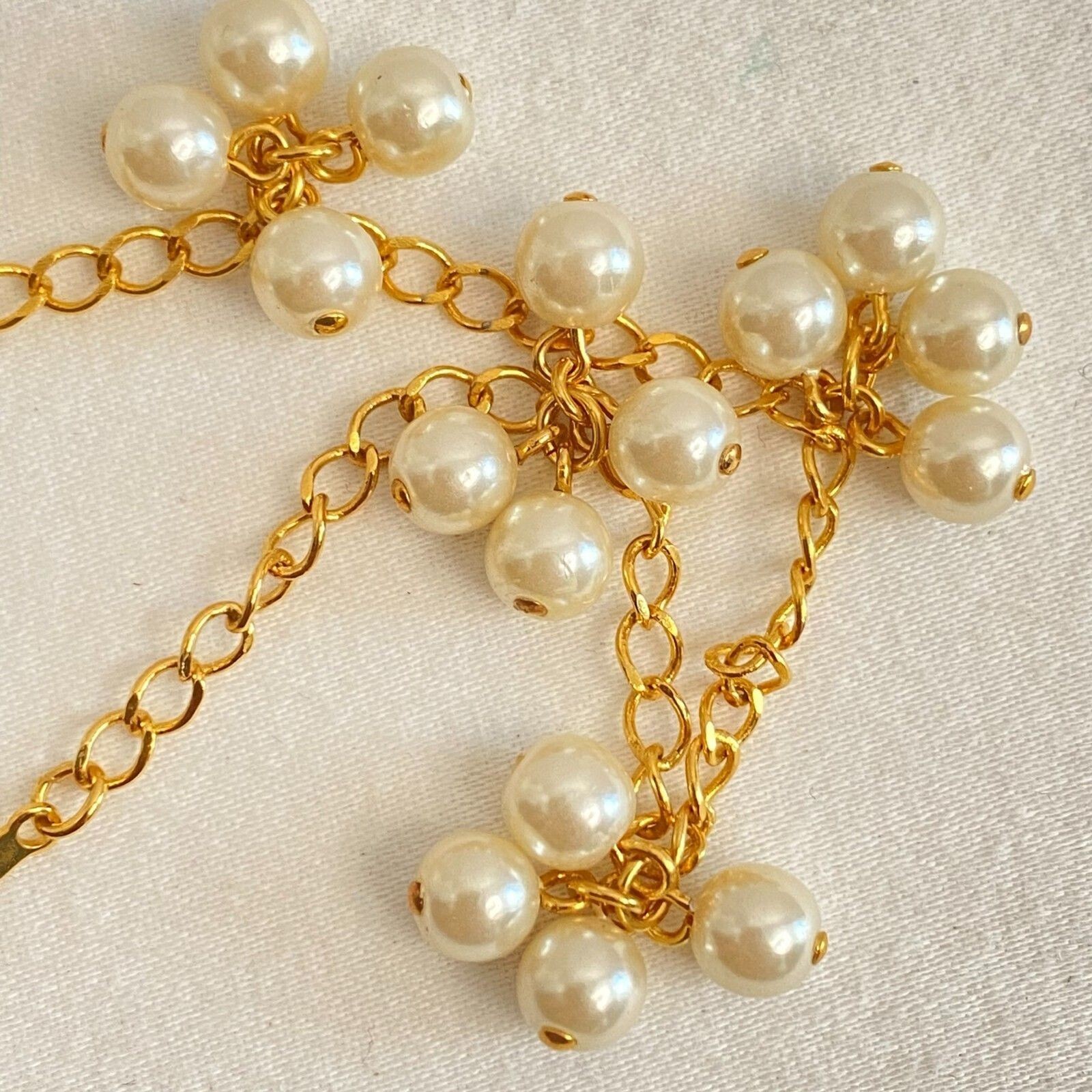 Avon Signed 1987 Simulated Pearl Cluster Gold Tone Chain Braceler