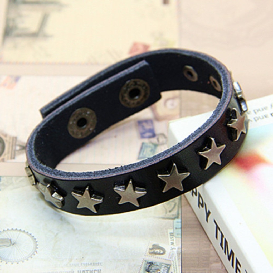 Punk Adjustable Leather Cuff Bracelet with Star Studded Metal Belt Buckle Bangle