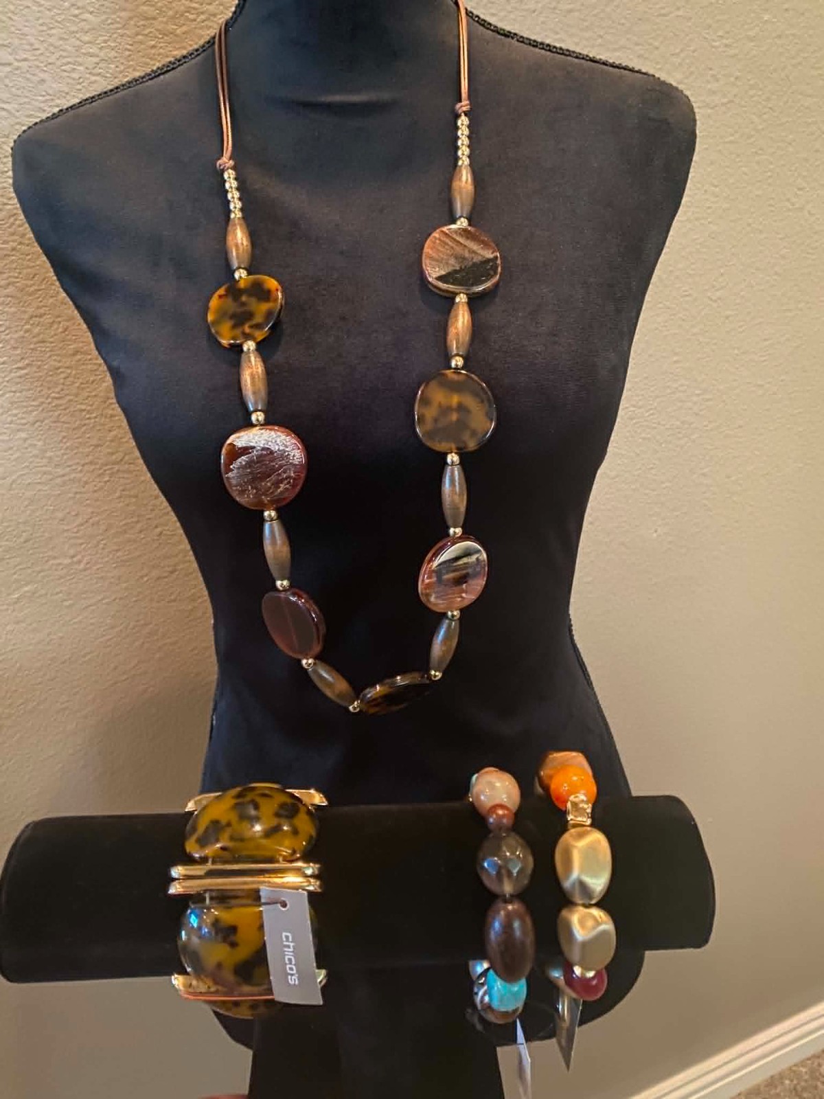 Chico’s Bundle | Necklace with 3 Stretch Bracelets| NEW with and without tags