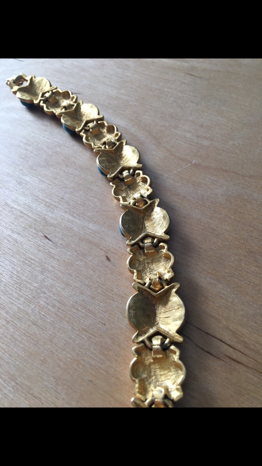 GOLD Plated Bracelet, Unisex, W/12-turquoise Oval 0.5mm, U.S.A Marked