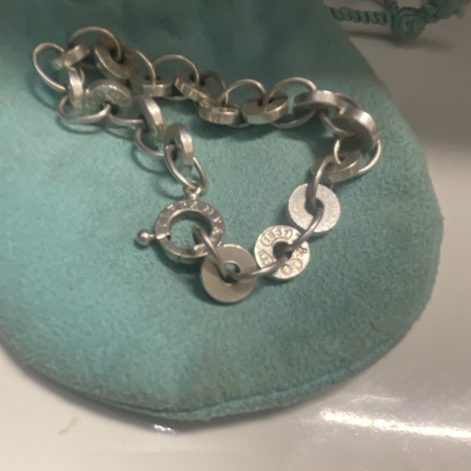 Tiffany & Co. Signed 925 Sterling Silver Link Chain Bracelet Toggle Closure