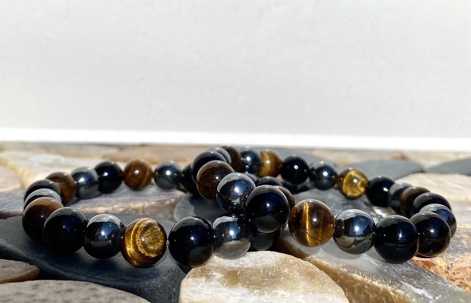 Wholesale 6 Pcs Natural Tiger Eye Hematite Black Onyx 10mm 7.5” Crystal Bracelet