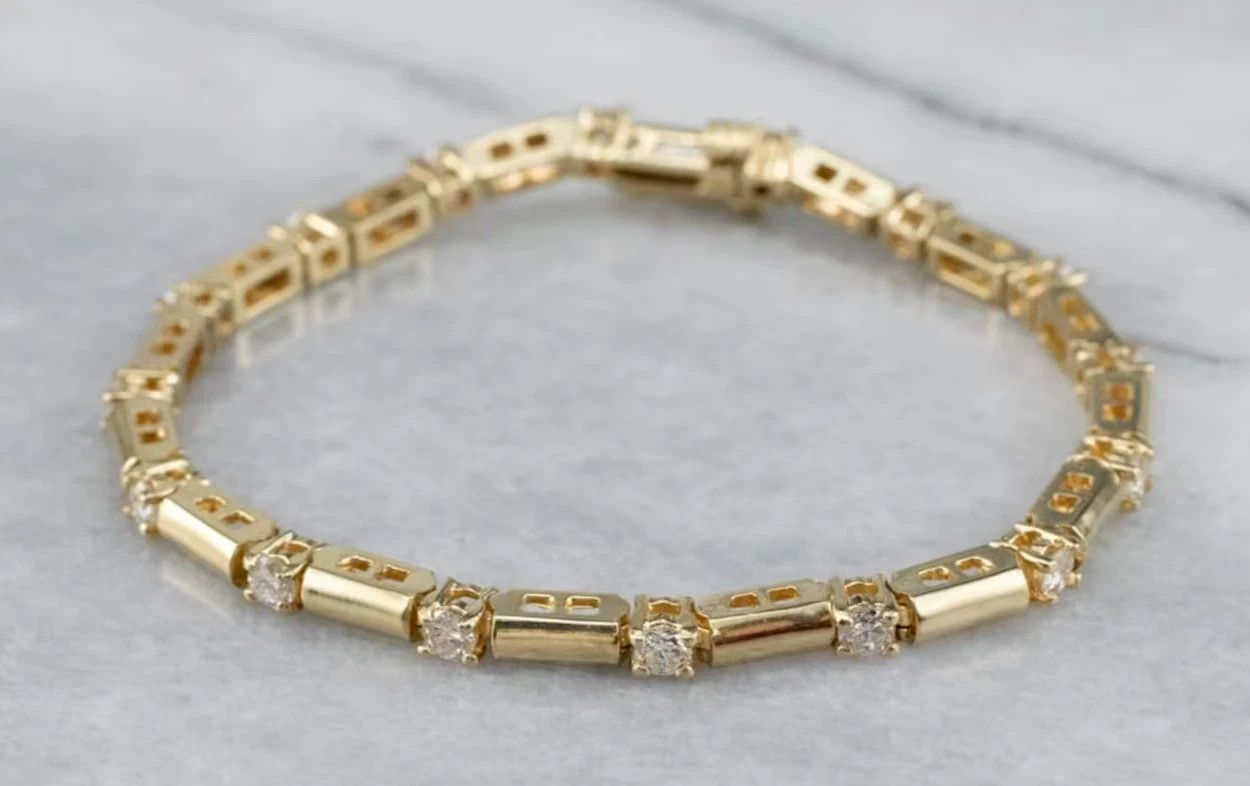 without tags 14K Yellow Gold Plated 4Ct Round Cut Diamond Lab Created Wo G2U