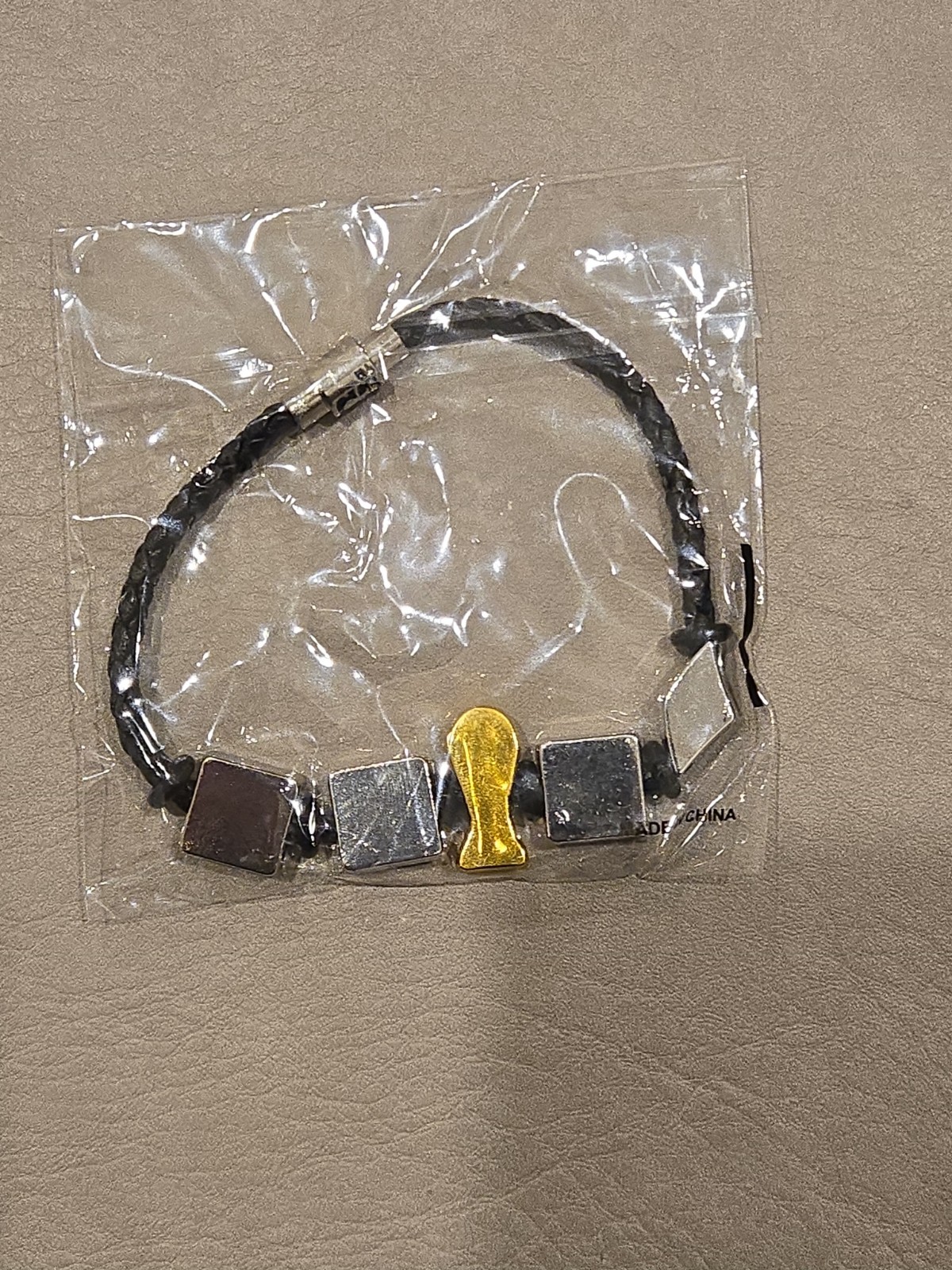 2026 FIFA World Cup Charm Bank of America Bracelet *size LARGE*