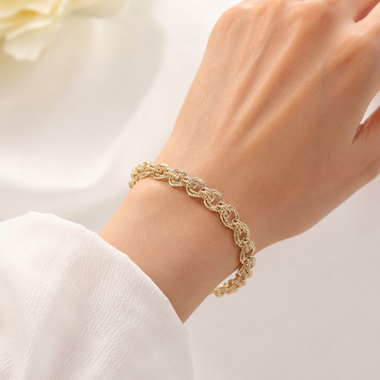 Gold Tone Chain Link Bracelet Metal Lobster Clasp, No Stone14K Gold Laminated
