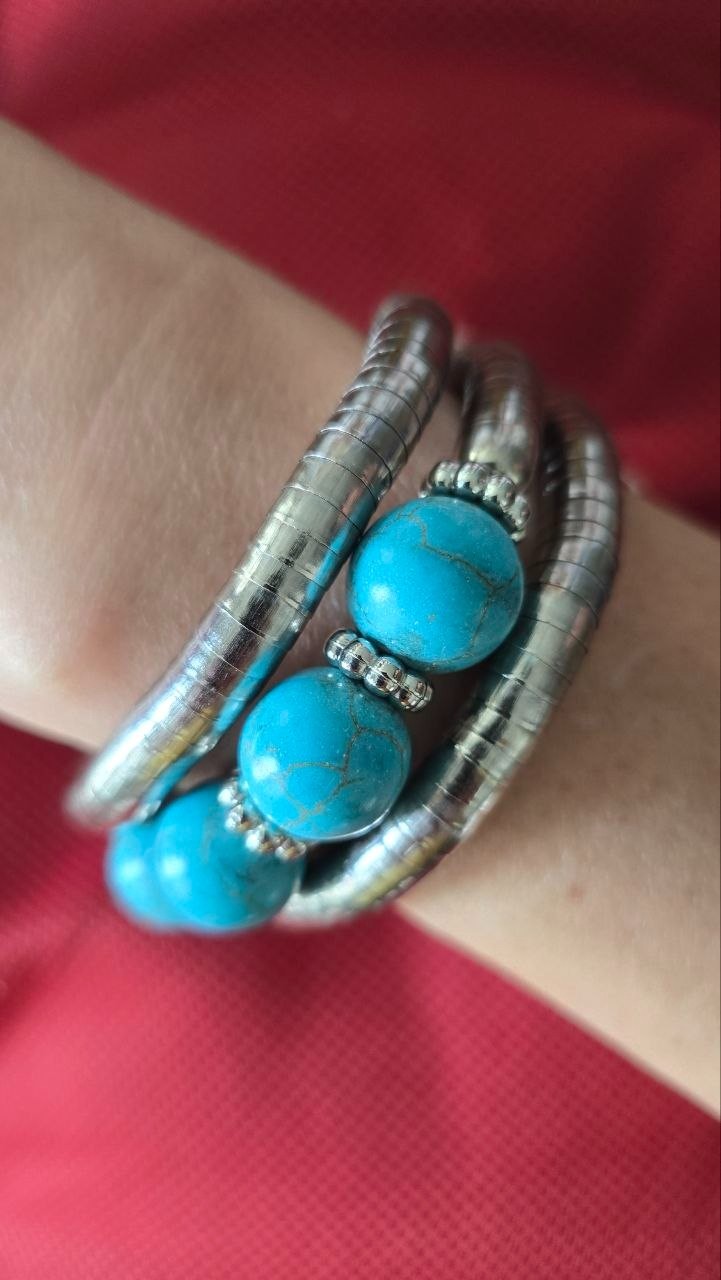 An ethnicstyle bracelet crafted from hypoallergenic metal and high-quality beads