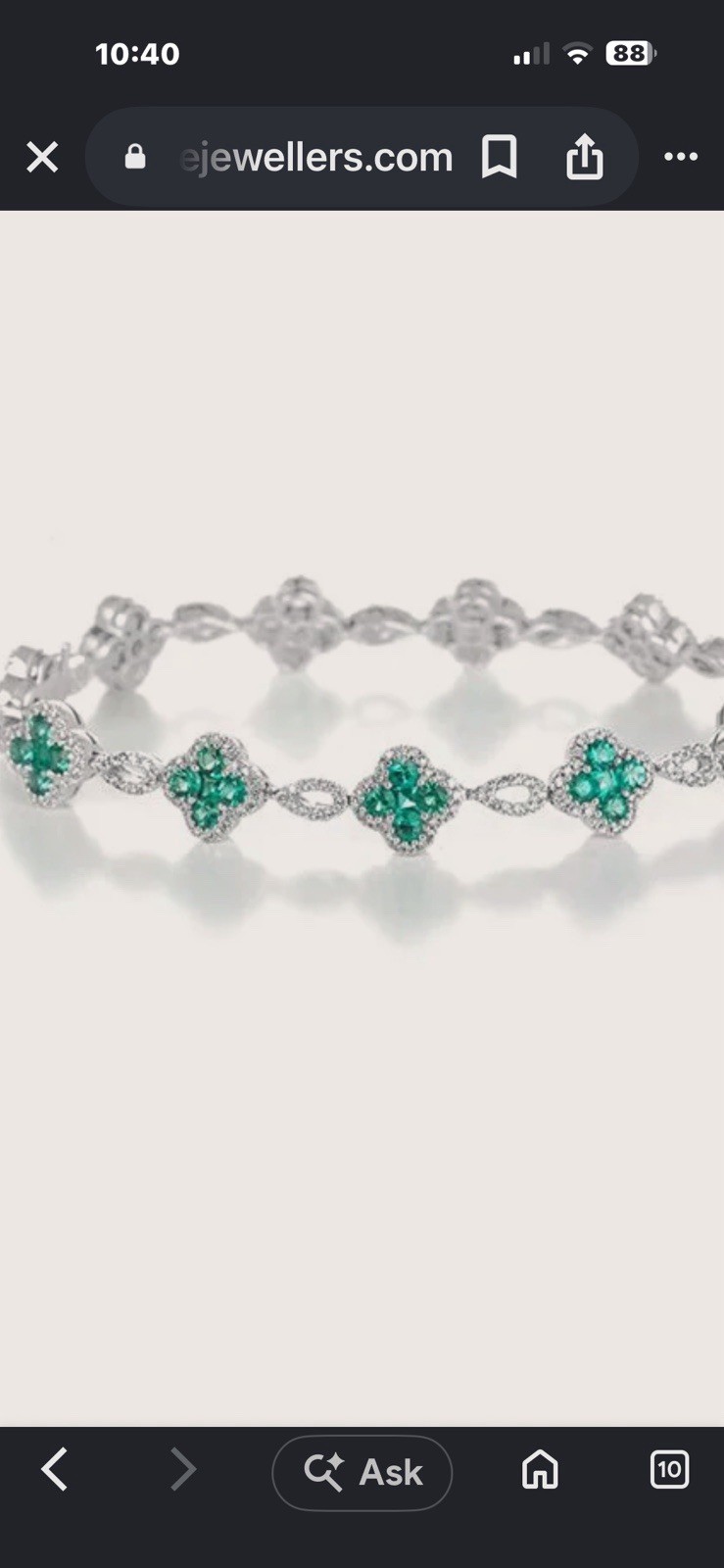 Silver Tone Green Clover Rhinestone Tennis Link Bracelet Box Clasp