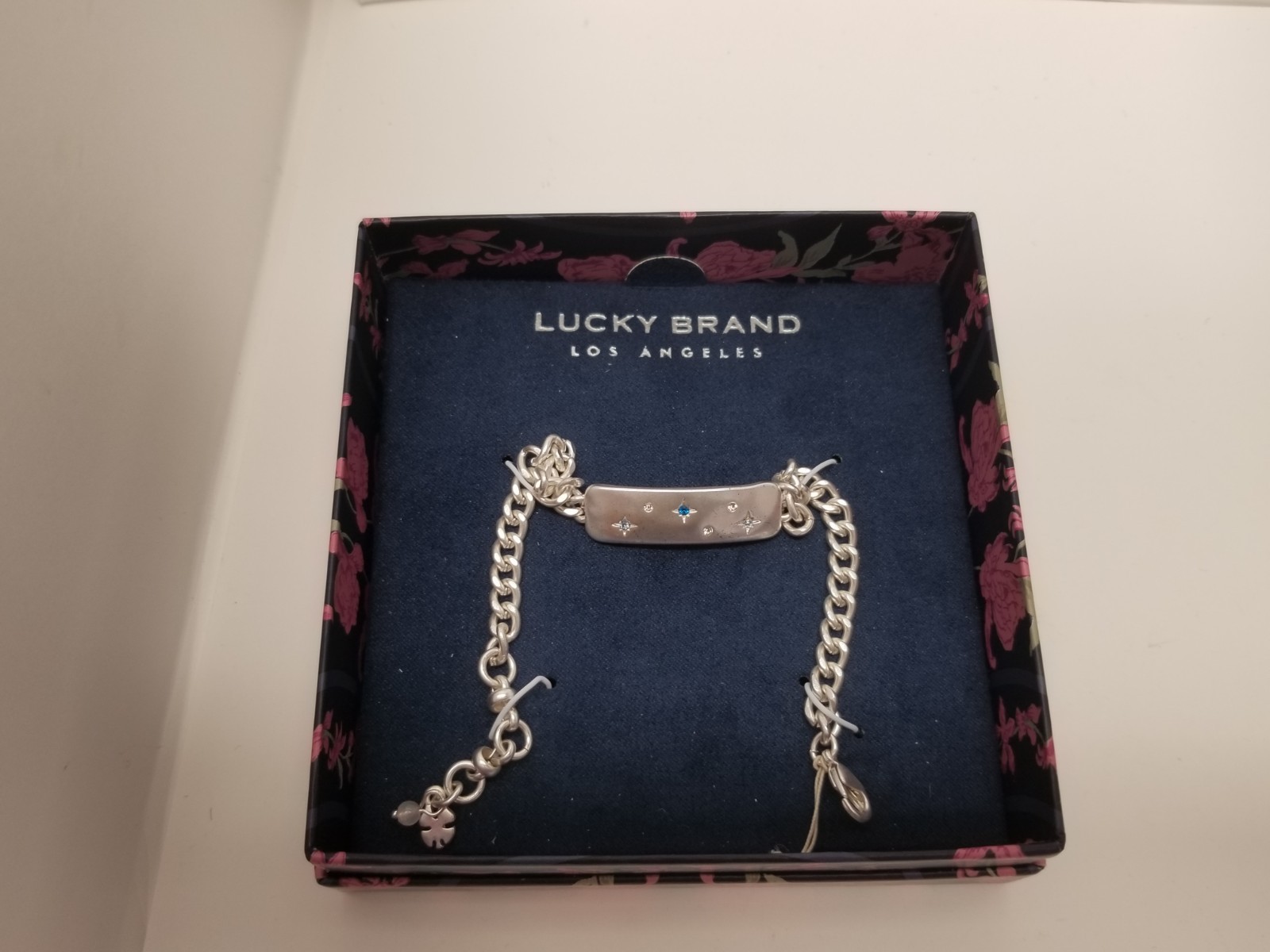New Box Lucky Brand Stars Constellation Bracelet Silver Tn Charm Clasp Jewelry