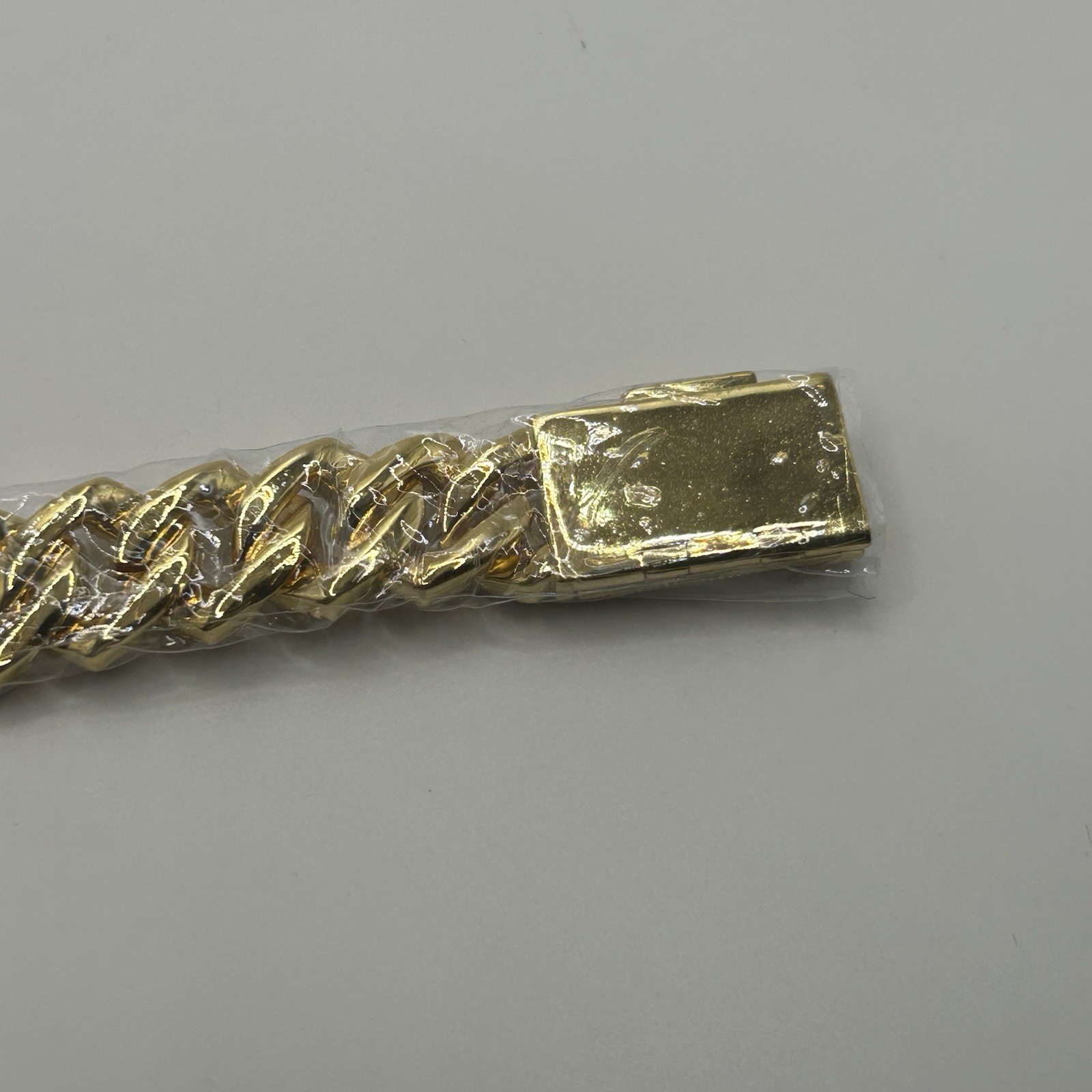 15mm 4 Row Moissanite Gold Cuban Bracelet Womens VVS1 Iced Out 6.75 Inch