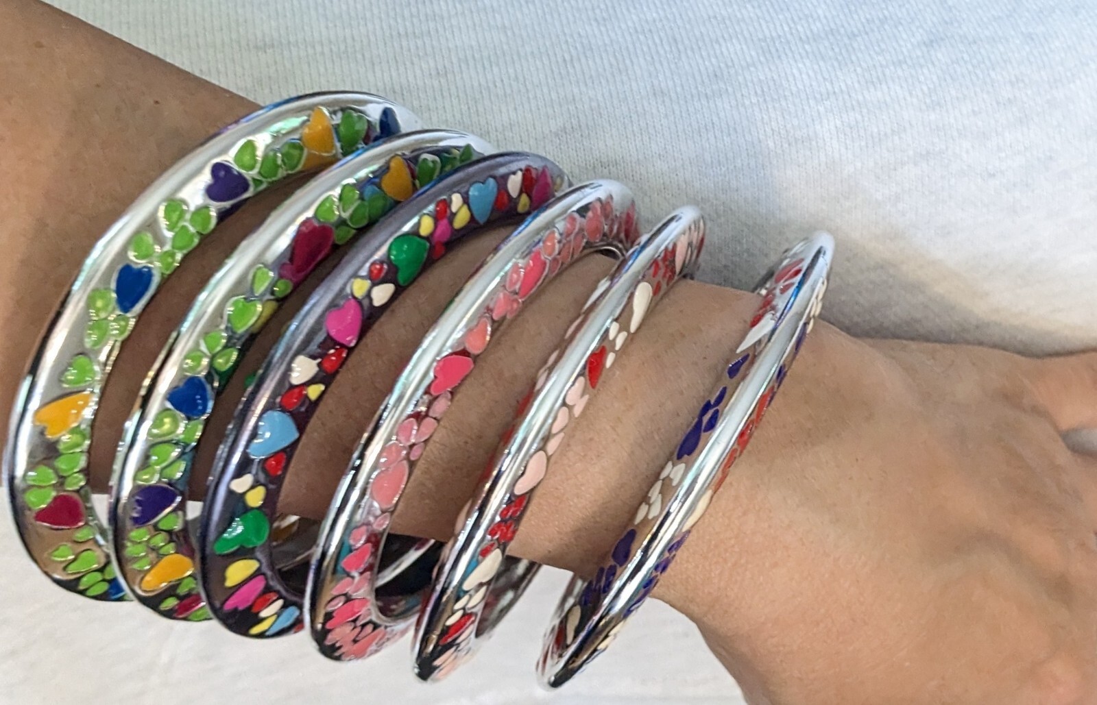 Wholesale Bangles Lot of 6 Resin Bangle Colorful Heart Stackable Free Ship