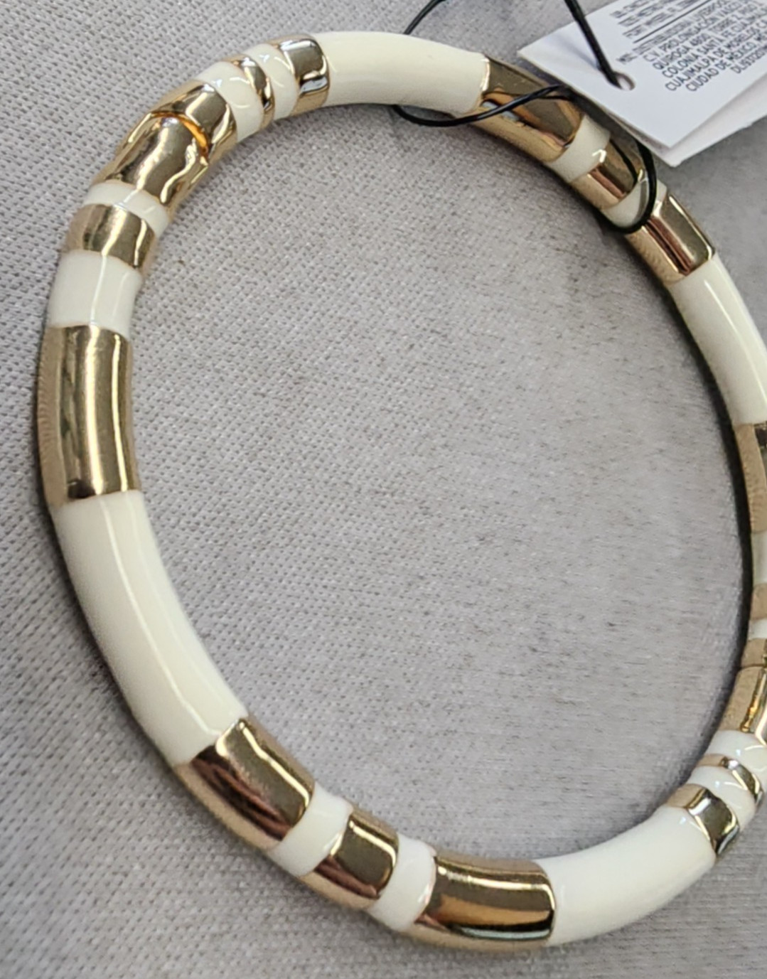 Chico’s Gold Tone White Enamel Hinge Bangle Bracelet 2.5″