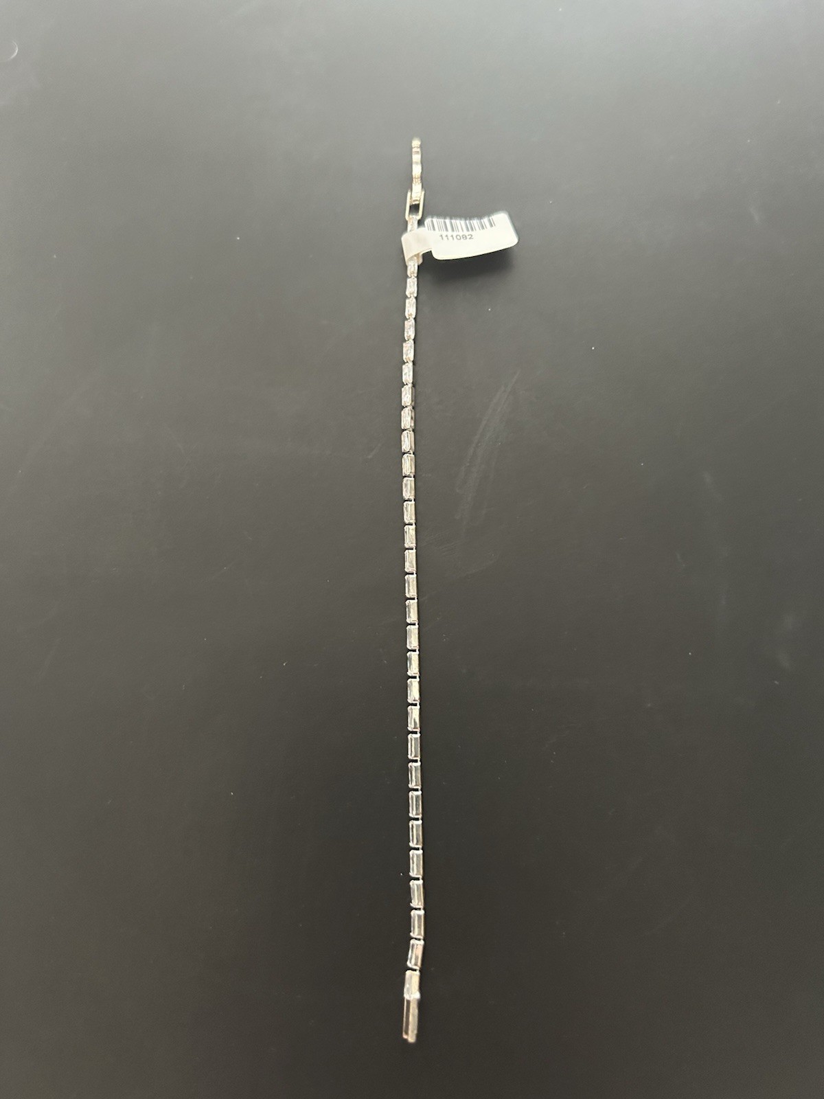 7 InchMed Circle Clip Bracelet