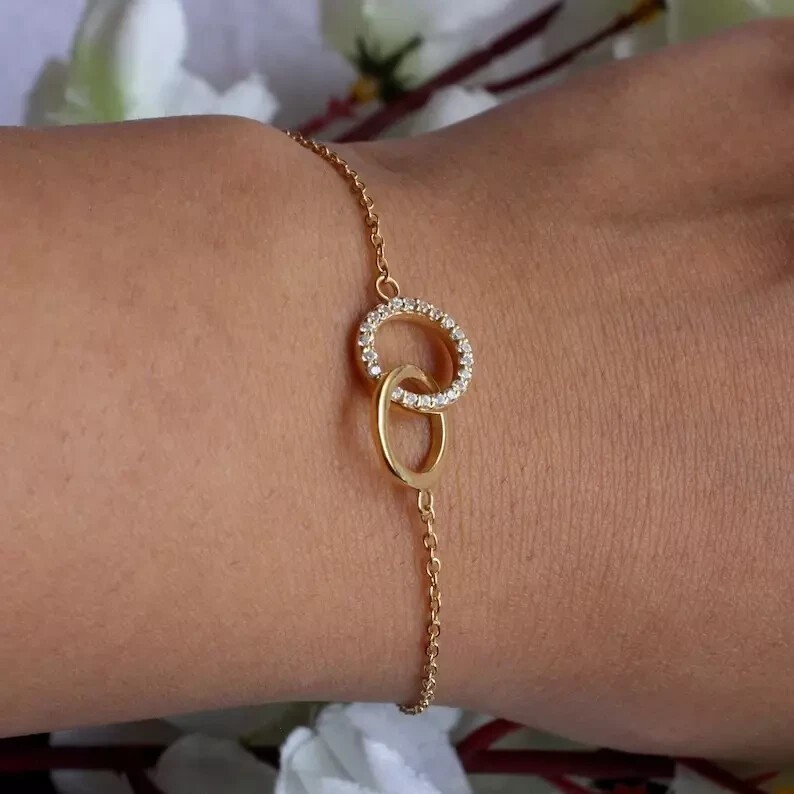 Stunning Chain Bracelet 1Ct Round Cut Simulated Diamond 14K Yellow Gold Plated
