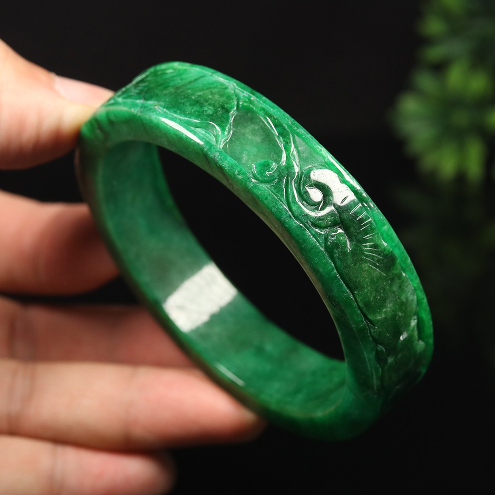 62mm Emerald Green Jadeite Jade Bangle Bracelet Hand-carved Ruyi Rabbit A-14943