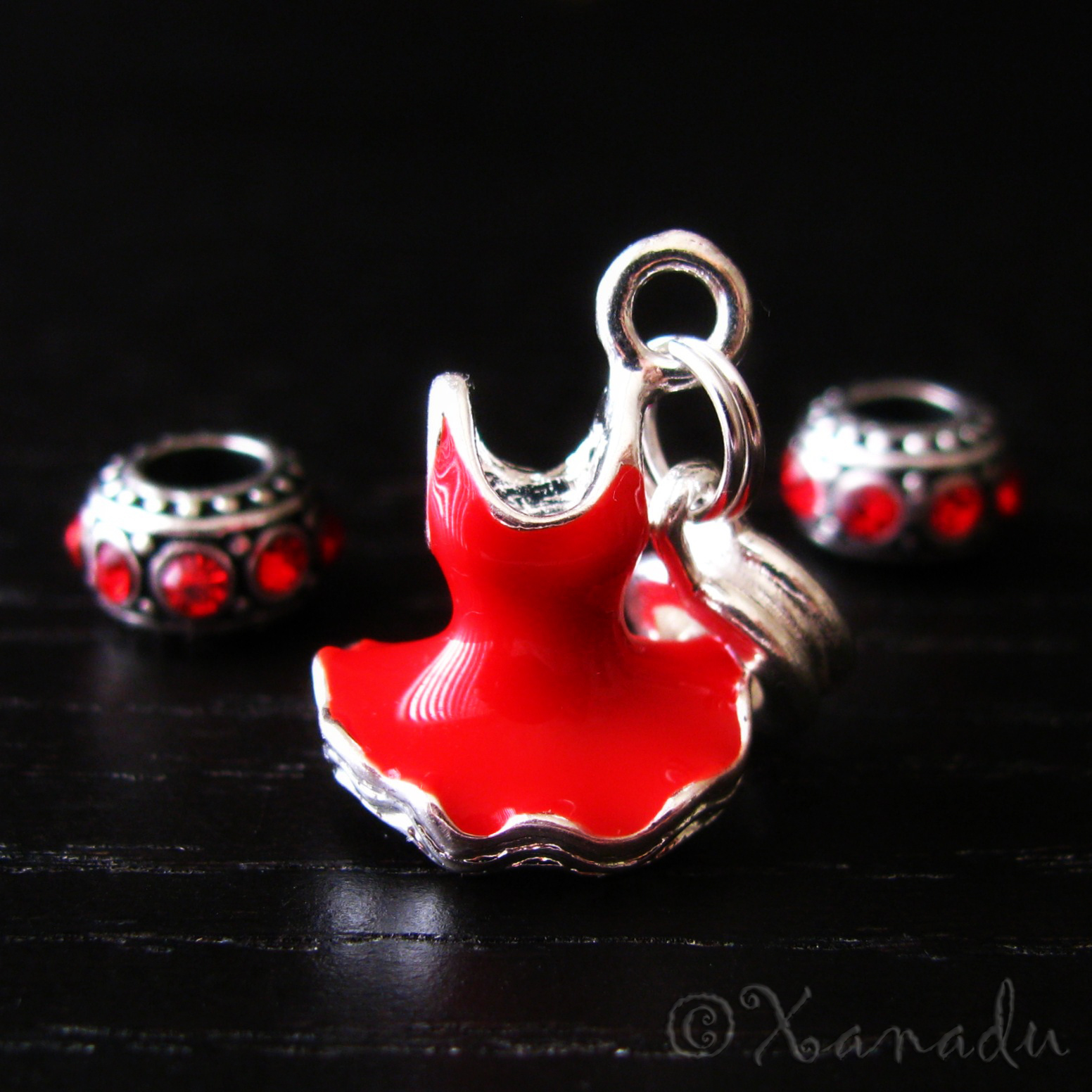 Lady In Red European Charm Bead Set – Women’s Heart Disease Awareness Red Dress