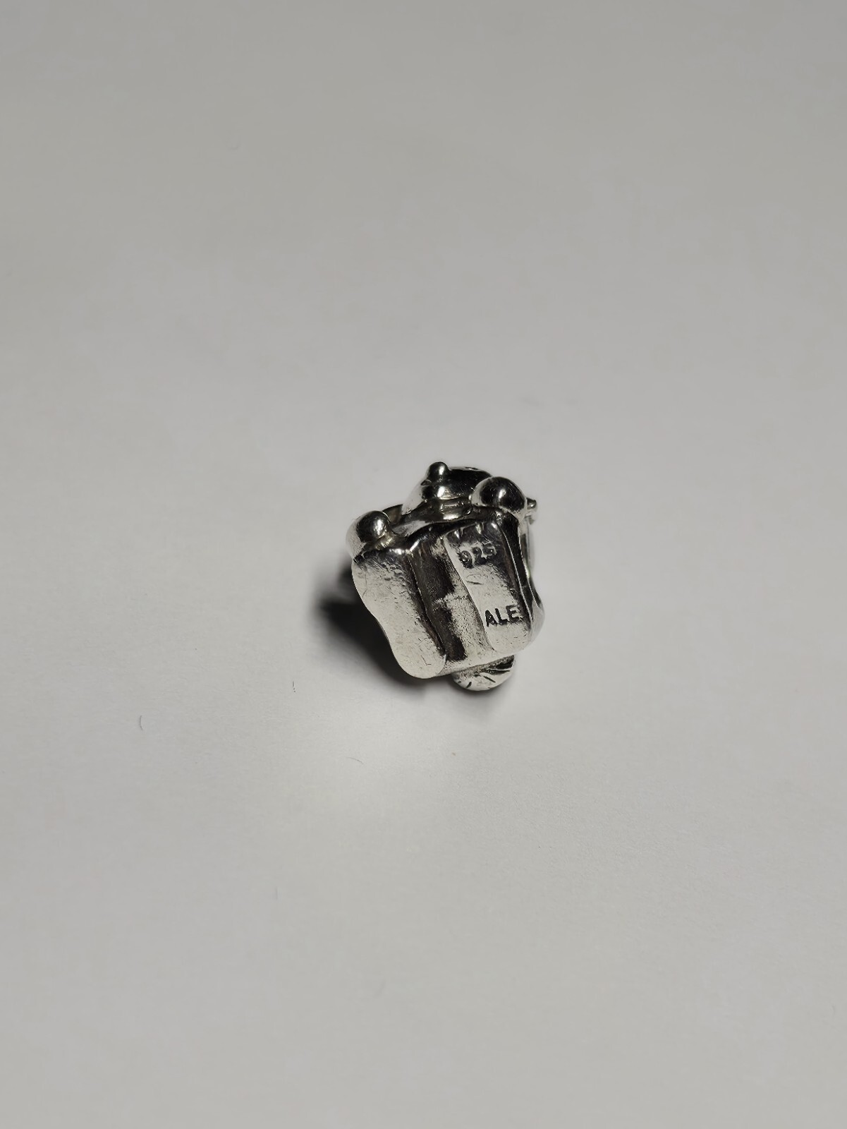 Genuine Pandora Charm Bead “Cute Easter Bunny” 791121 – retired