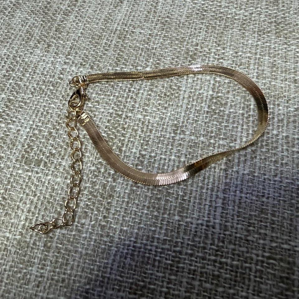 Gold Tone Snake Chain Bracelet, Adjustable, Lobster Clasp, Metal, No Stone