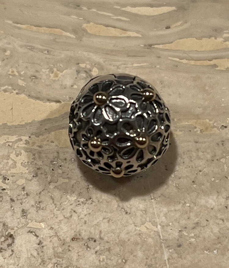 Authentic Pandora Lazy Daisy Clip 791014