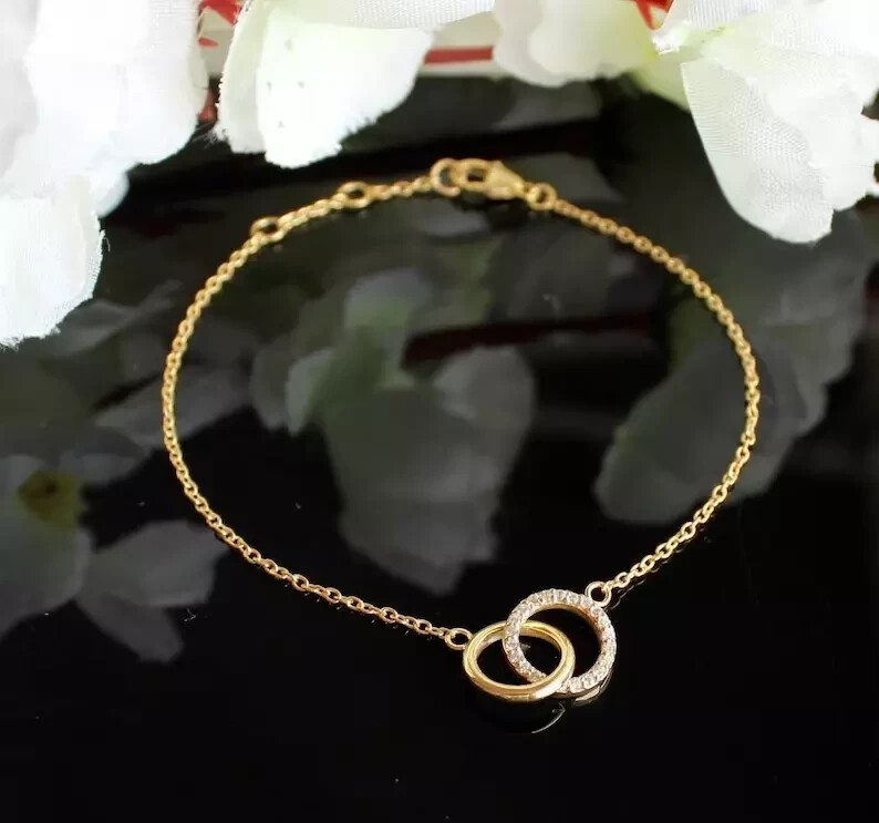 Stunning Chain Bracelet 1Ct Round Cut Simulated Diamond 14K Yellow Gold Plated