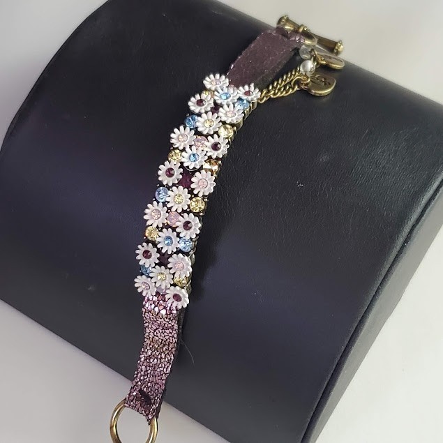 BETSEY JOHNSON Girlie Grunge Floral Crystal Charm Bracelet Pink Strap 6 Inch