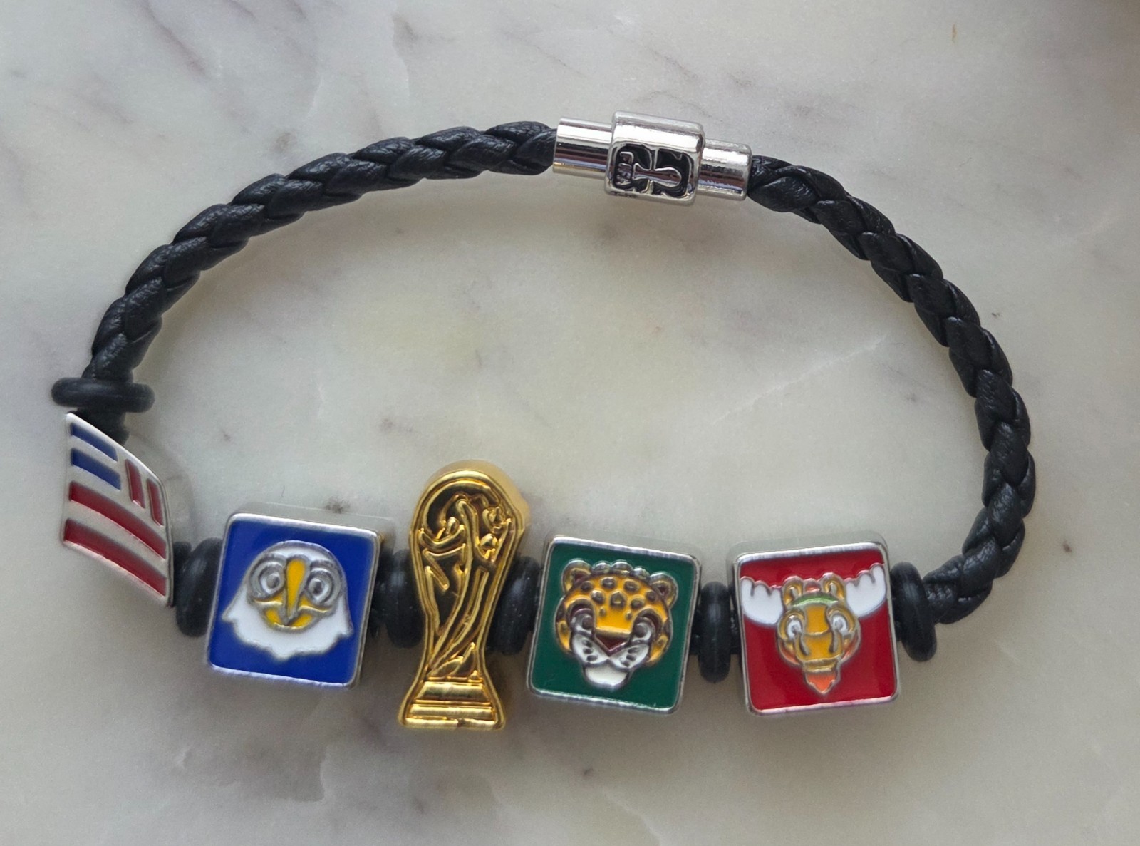 FIFA World Cup 26™ Charm Bracelet – USA Mascot Edition Official Bank of America