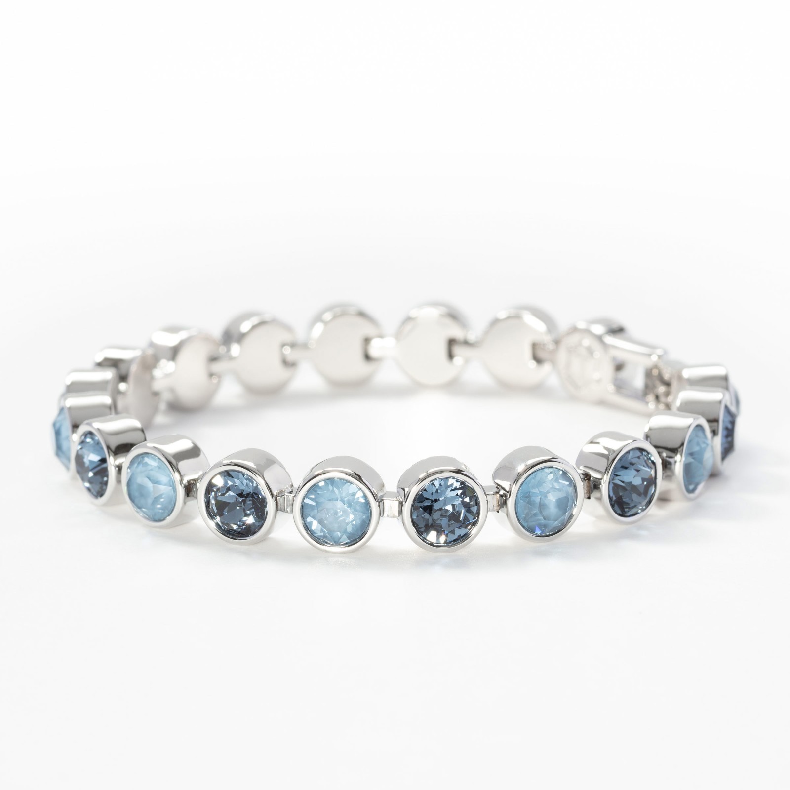 Touchstone Crystals by Swarovski BLUE CRUCH ICE Bracelet Rhodium 7 1/4″ 3281
