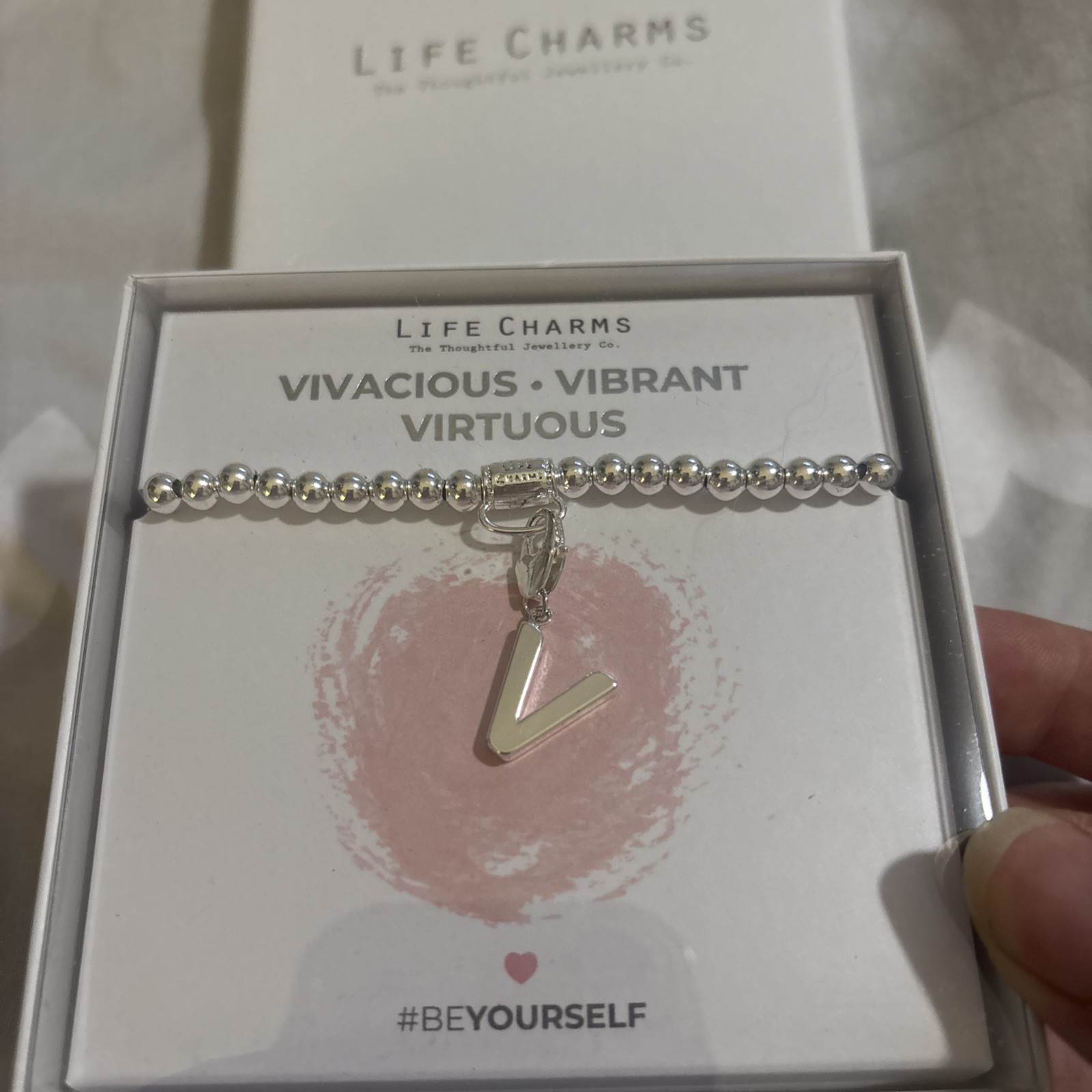 Life Charms Silver Plated Bracelet Letter Initial V New Boxed, Gift vibrant