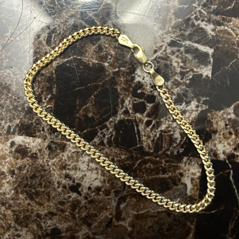 Gold Tone Curb Link Chain Bracelet, Metal, Lobster Clasp, No Stone