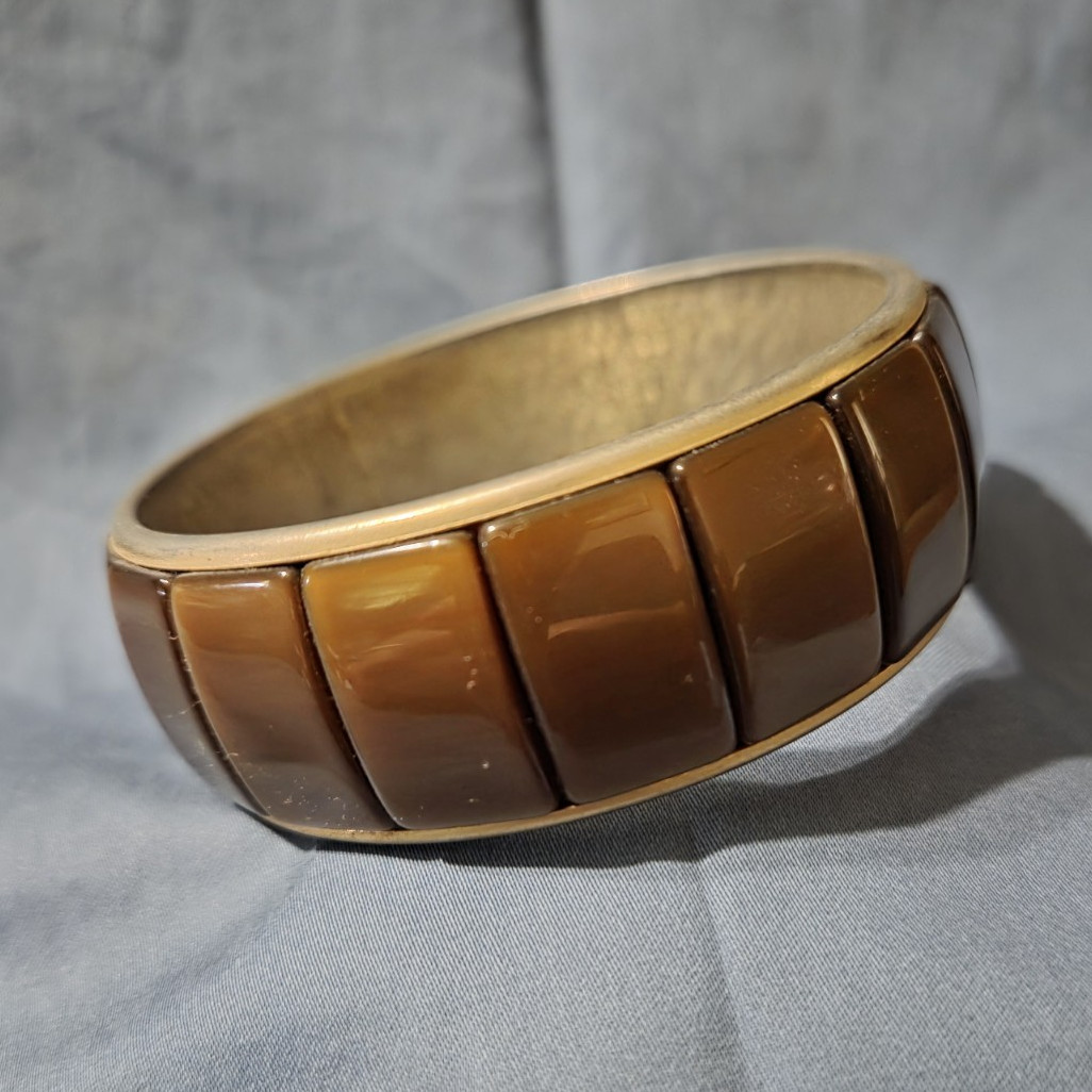 1970s Wide Panel Bangle Bracelet, Brown Gloss & Gold Tone, Round Slip-On Vintage