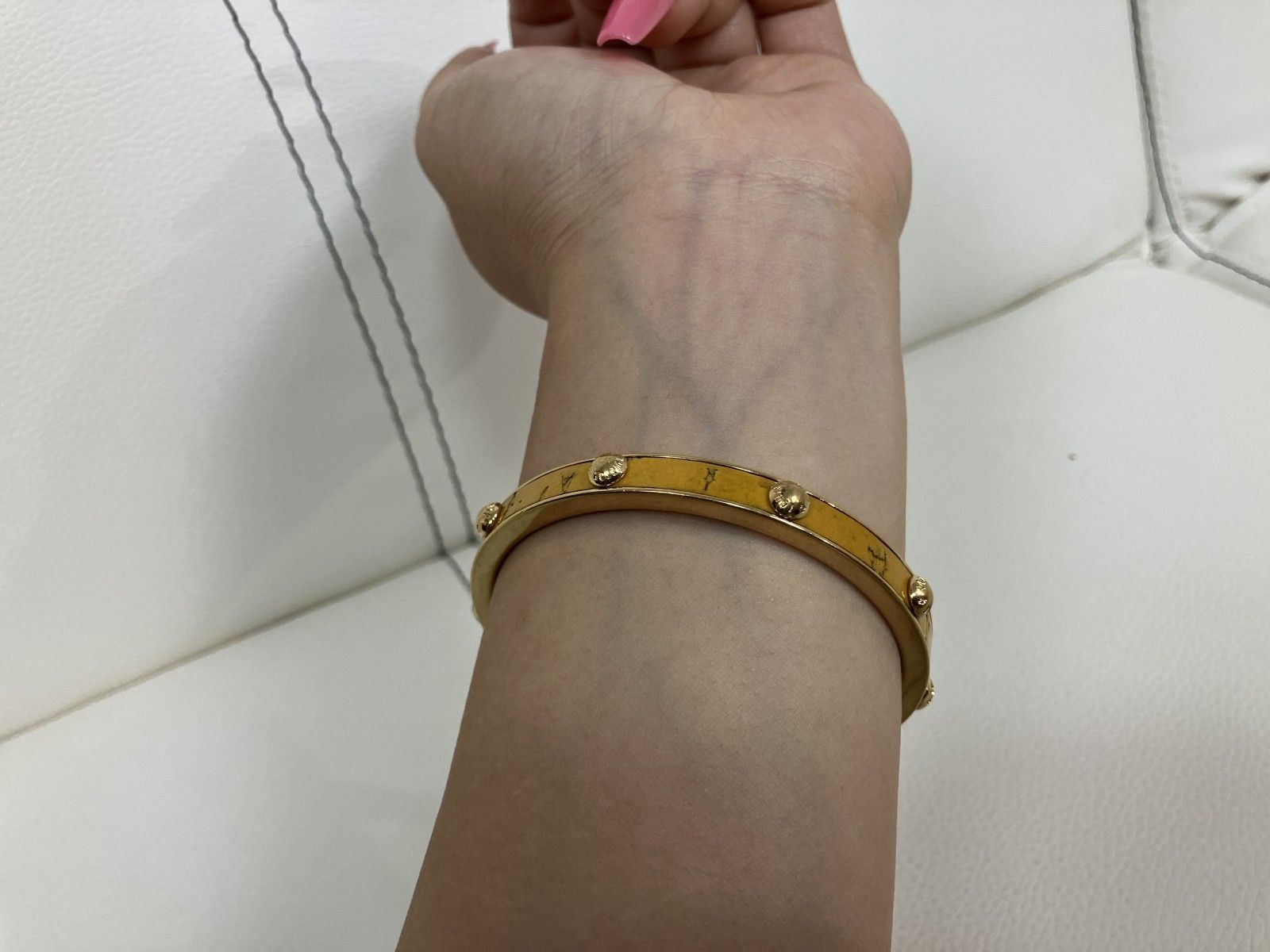 LOUIS VUITTON Louis Vuitton Bangle Bracelet Gold Yellow Studs Resin Vintage Size