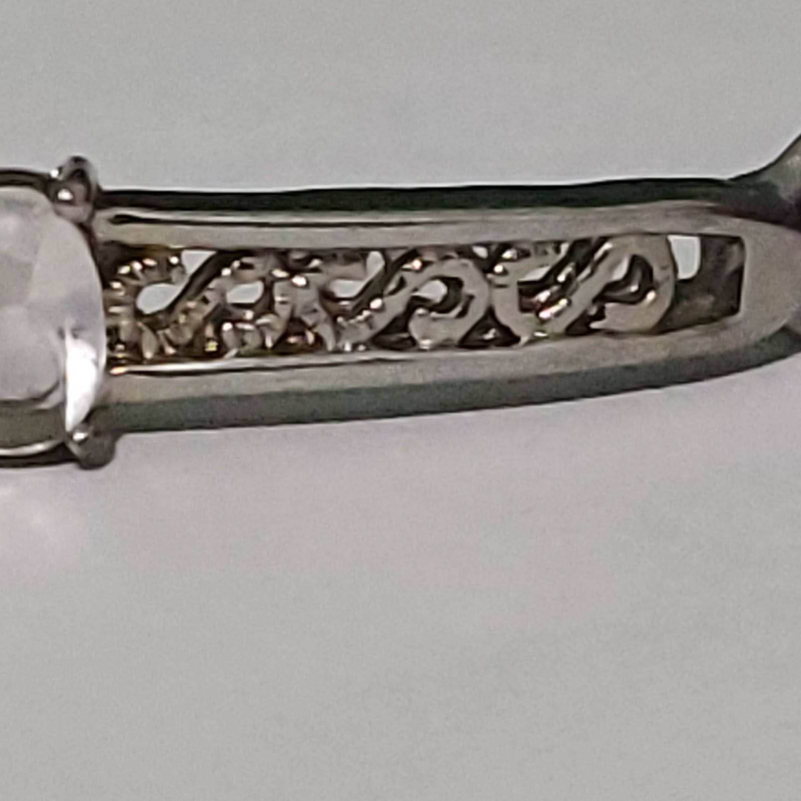 Sterling Silver Metal 925 Bangle Bracelet w/ Prong-Set Oval Clear Stone Filigree