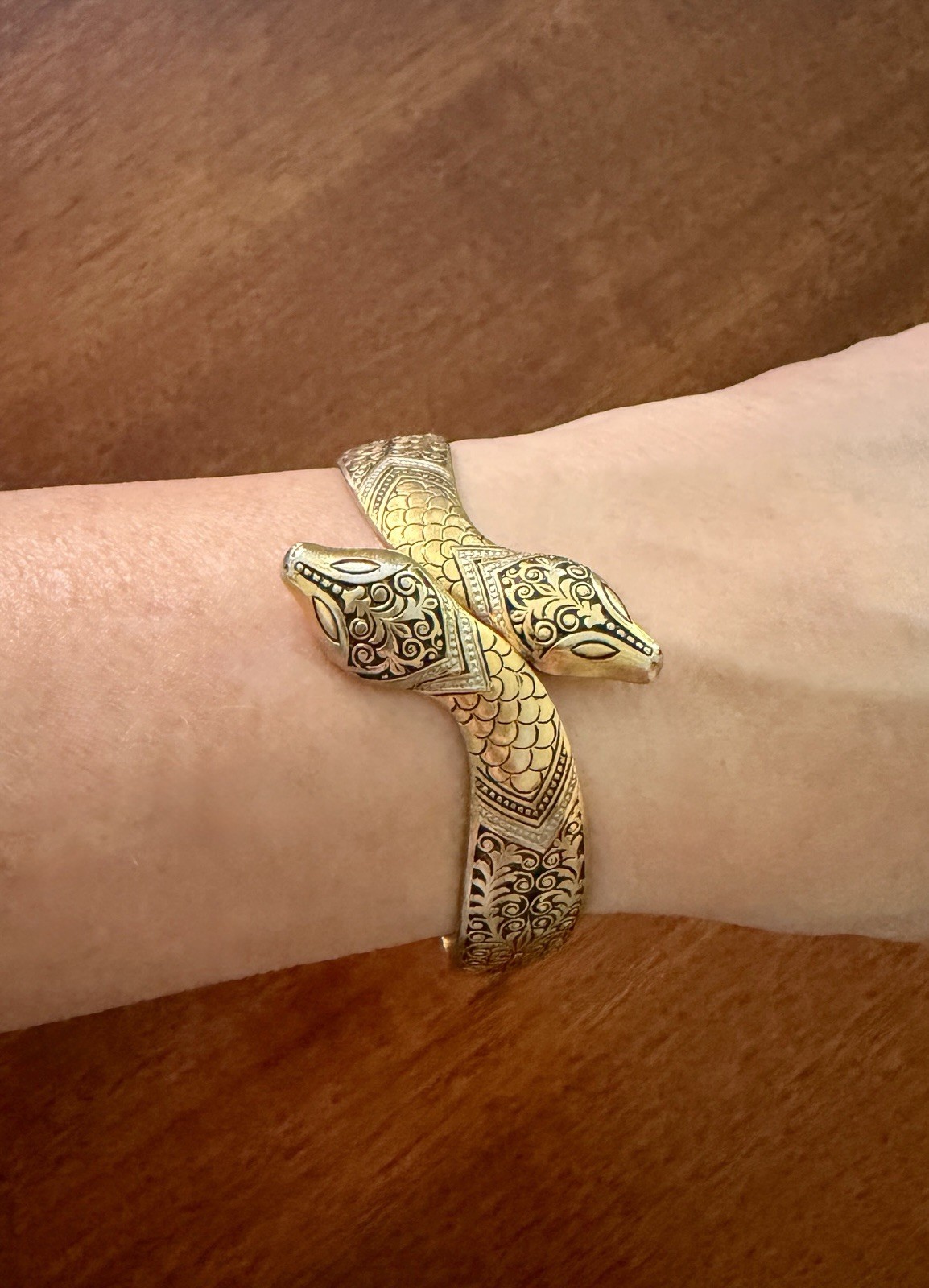 Vintage Signed Damascene Snake Clamper Cuff Bracelet Metal Animal Theme