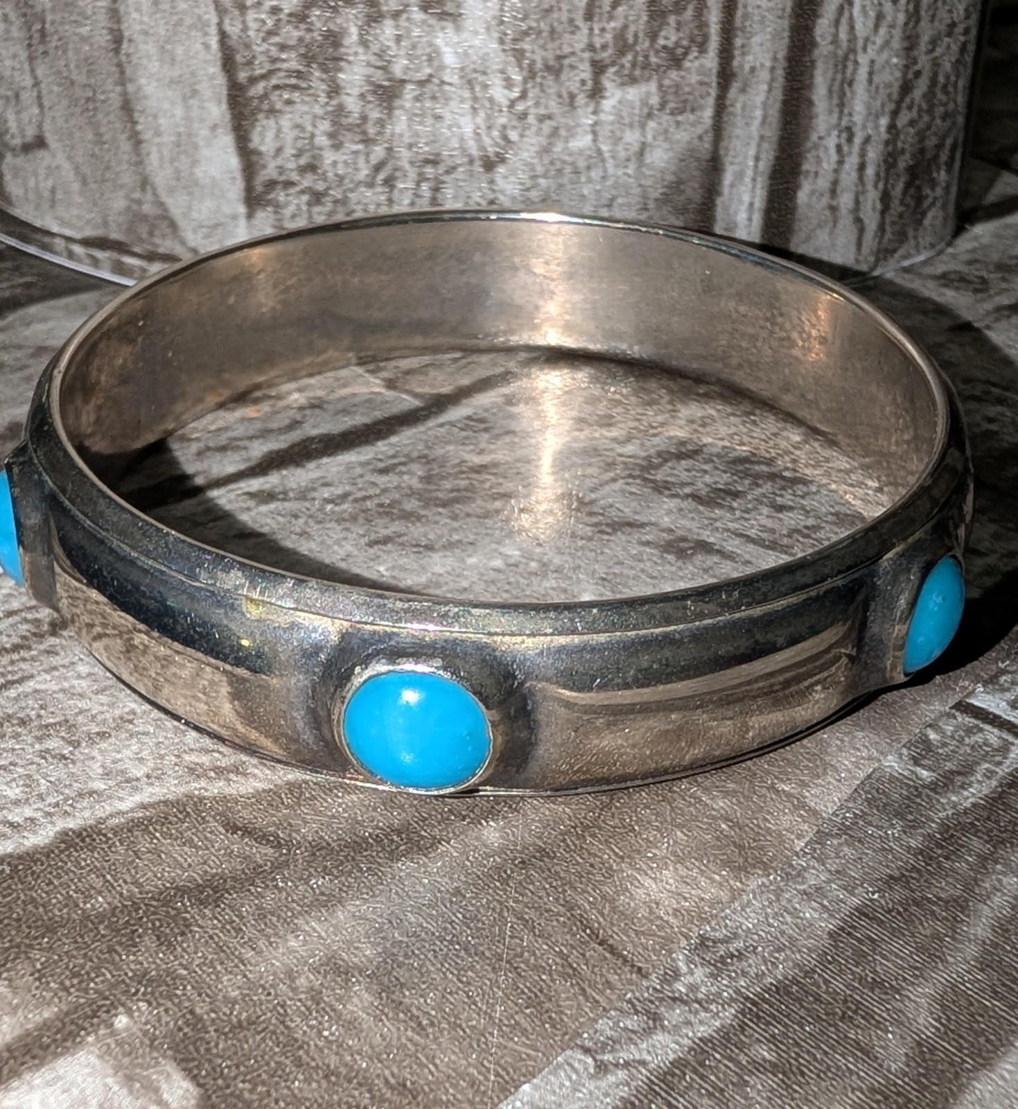 ELEGANT COUTURE BLUE CABOCHONS ON SILVERED METAL STATEMENT BANGLE CUFF BRACELET