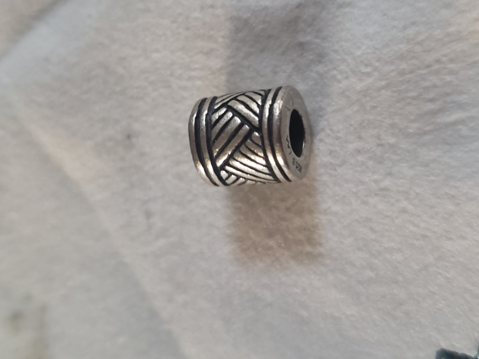 Gently Pre-owned Trollbeads World Tour South Africa Drum Beat .925 SterSilv Bead
