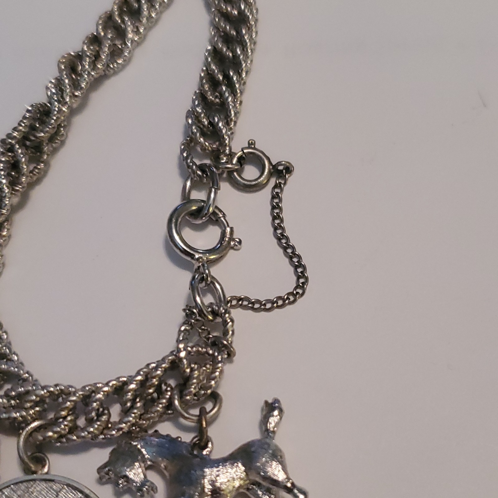 Silver-Tone Rope Chain Charm Bracelet w/ Dangle Animal Charms Spring Ring